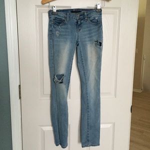 2 FOR $10! 000 Skinny light wash ripped jeans